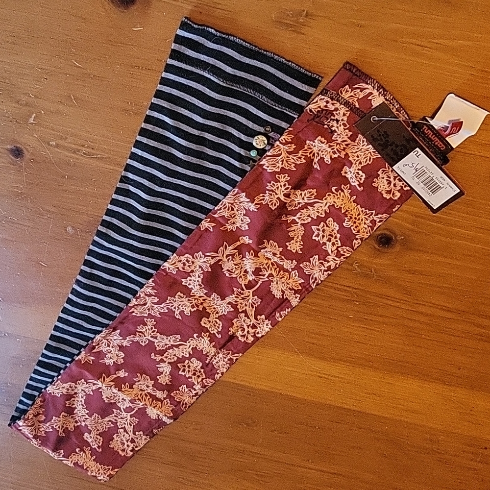 One Size small reversible scarf